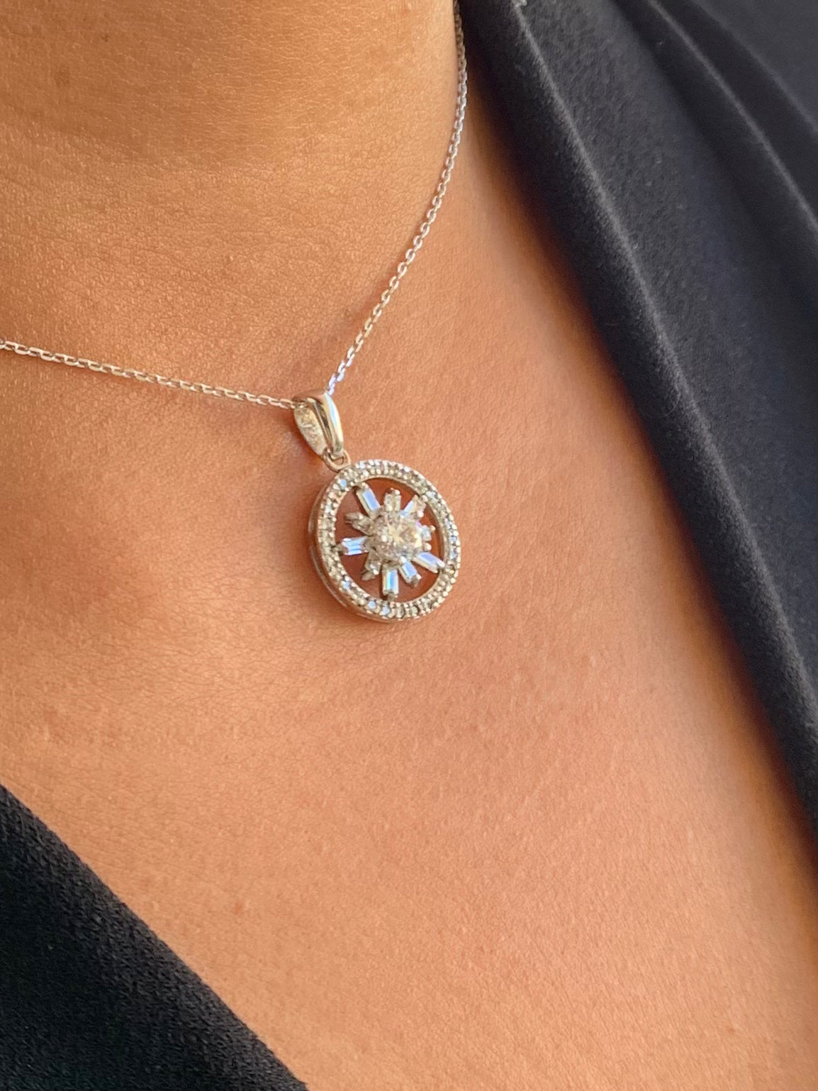 Cz round necklace